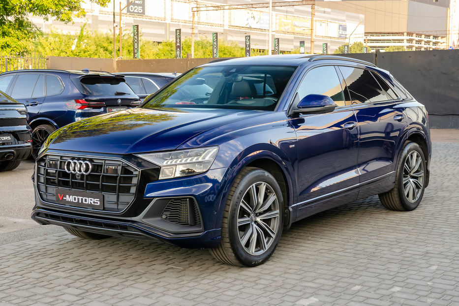 Продам Audi Q8 55TFSI S-Line 2018 года в Киеве