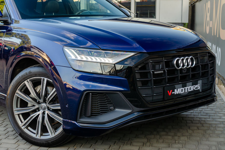 Продам Audi Q8 55TFSI S-Line 2018 года в Киеве