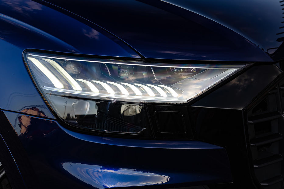 Продам Audi Q8 55TFSI S-Line 2018 года в Киеве