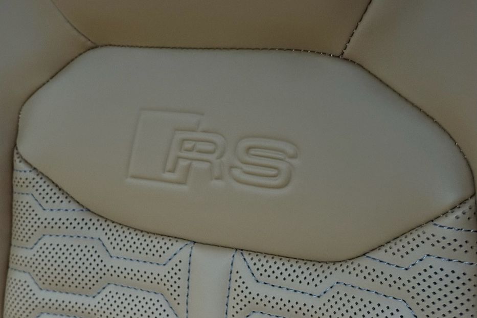Продам Audi RS Q8 2020 года в Киеве