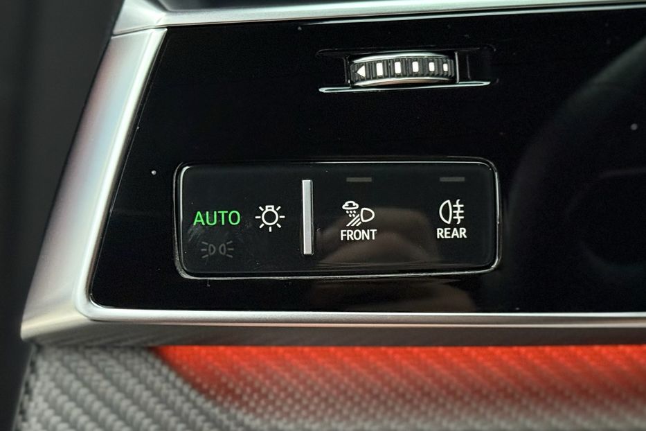 Продам Audi RS Q8 2020 года в Киеве