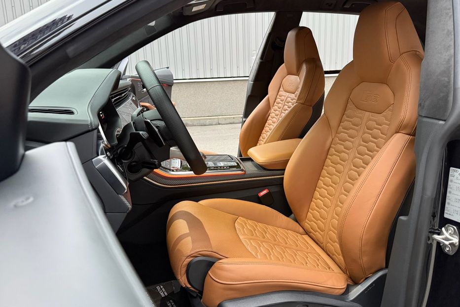 Продам Audi RS Q8 2020 года в Киеве