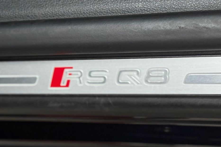 Продам Audi RS Q8 2020 года в Киеве