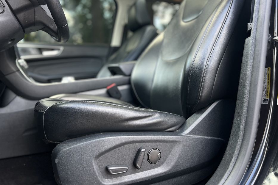 Продам Ford Edge TITANIUM (KOMIS) 2021 года в г. Умань, Черкасская область