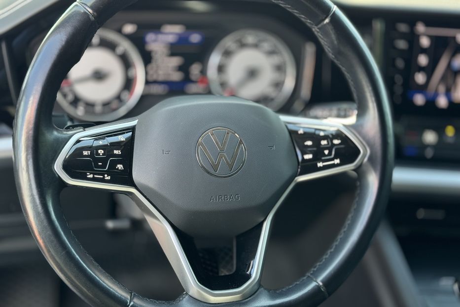 Продам Volkswagen Touareg 2021 года в г. Умань, Черкасская область