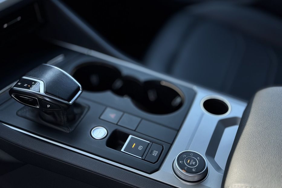 Продам Volkswagen Touareg 2021 года в г. Умань, Черкасская область
