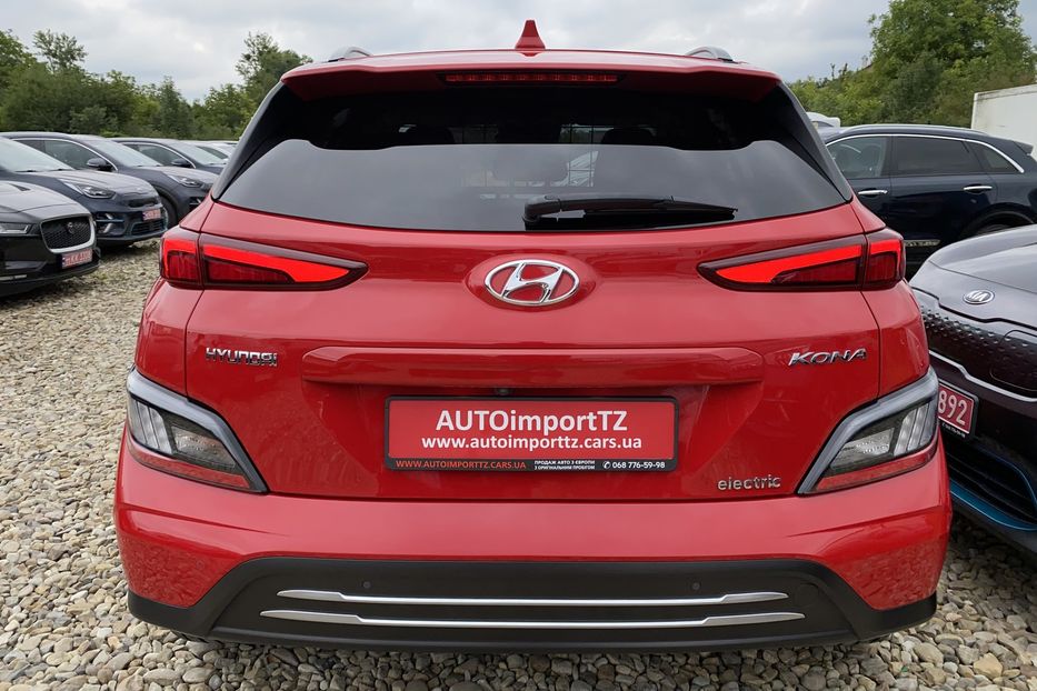 Продам Hyundai Kona 64кВтСліпізониПдгрівсиднькерма 2022 года в Львове