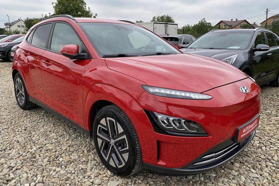 Продам Hyundai Kona 64кВтСліпізониПдгрівсиднькерма 2022 года в Львове