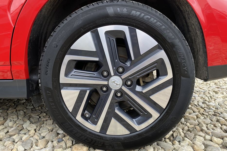 Продам Hyundai Kona 64кВтСліпізониПдгрівсиднькерма 2022 года в Львове