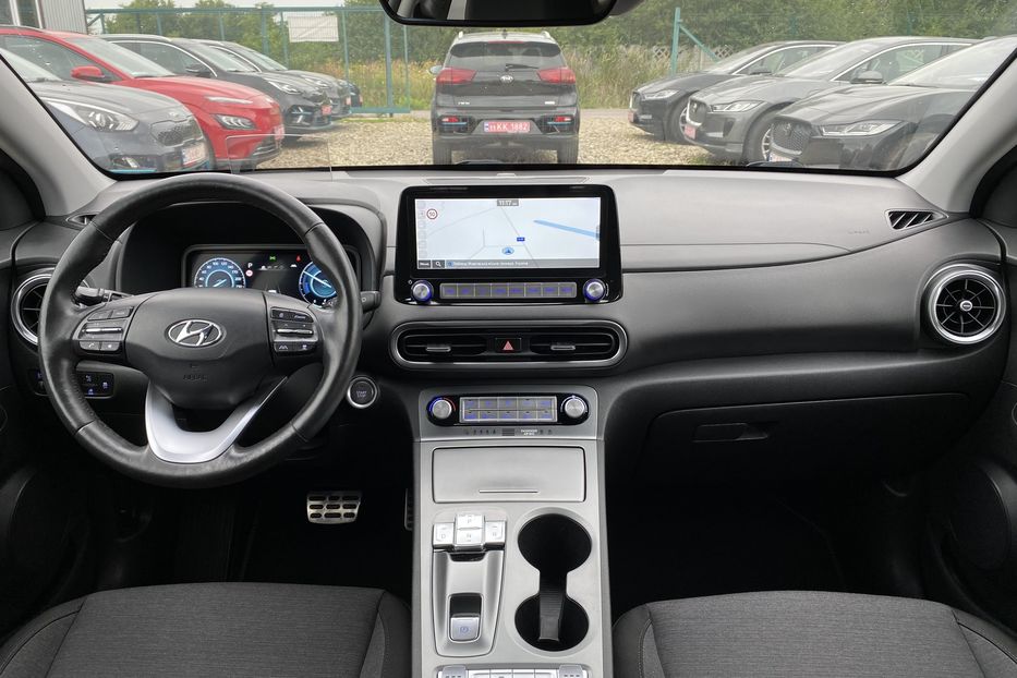 Продам Hyundai Kona 64кВтСліпізониПдгрівсиднькерма 2022 года в Львове