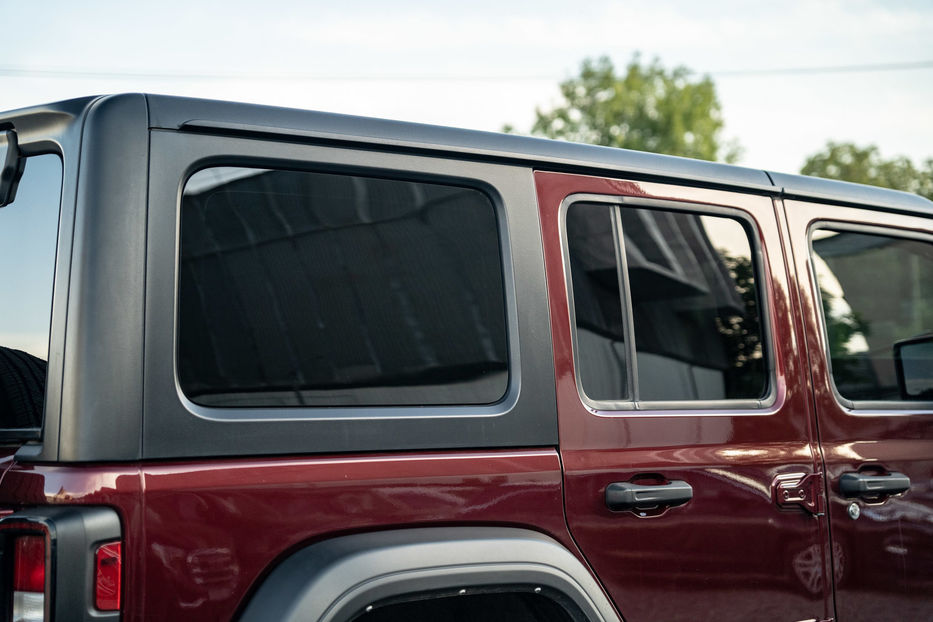 Продам Jeep Wrangler Unlimited Sport 2021 года в Черновцах