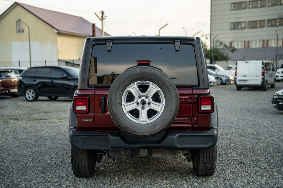 Продам Jeep Wrangler Unlimited Sport 2021 года в Черновцах