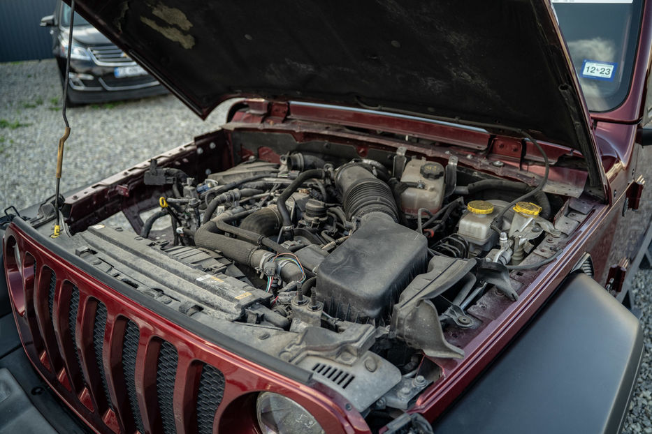Продам Jeep Wrangler Unlimited Sport 2021 года в Черновцах