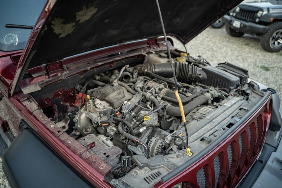 Продам Jeep Wrangler Unlimited Sport 2021 года в Черновцах