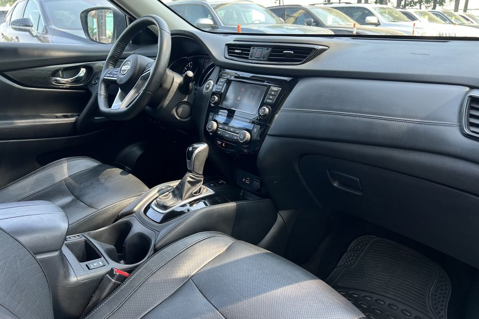 Продам Nissan Rogue (KOMISS) 2019 года в г. Умань, Черкасская область