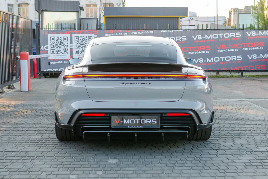Продам Porsche Taycan Turbo S 2021 года в Киеве