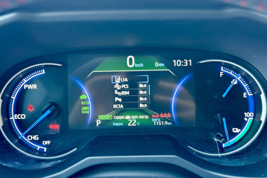 Продам Toyota Rav 4 2021 года в Киеве