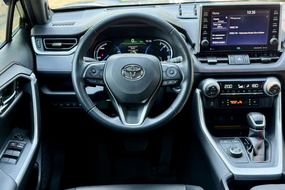 Продам Toyota Rav 4 2021 года в Киеве