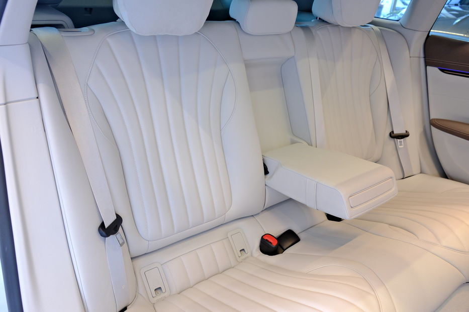Продам Mercedes-Benz EQC EQS450+ 2022 года в Одессе
