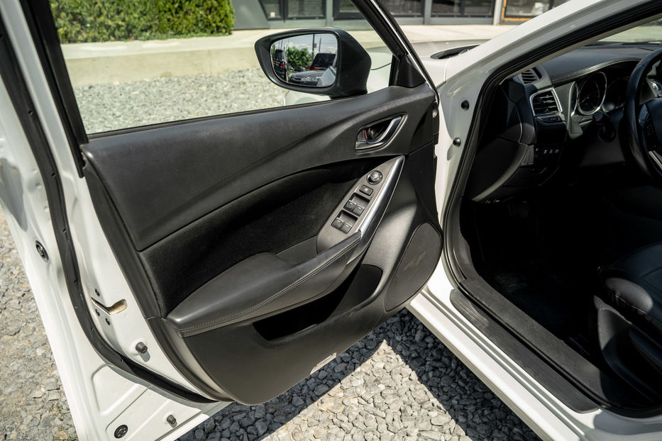 Продам Mazda 6 2016 года в Черновцах
