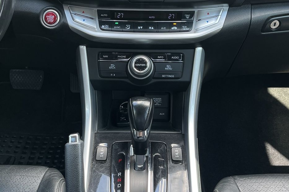 Продам Honda Accord Touring 2014 года в Николаеве