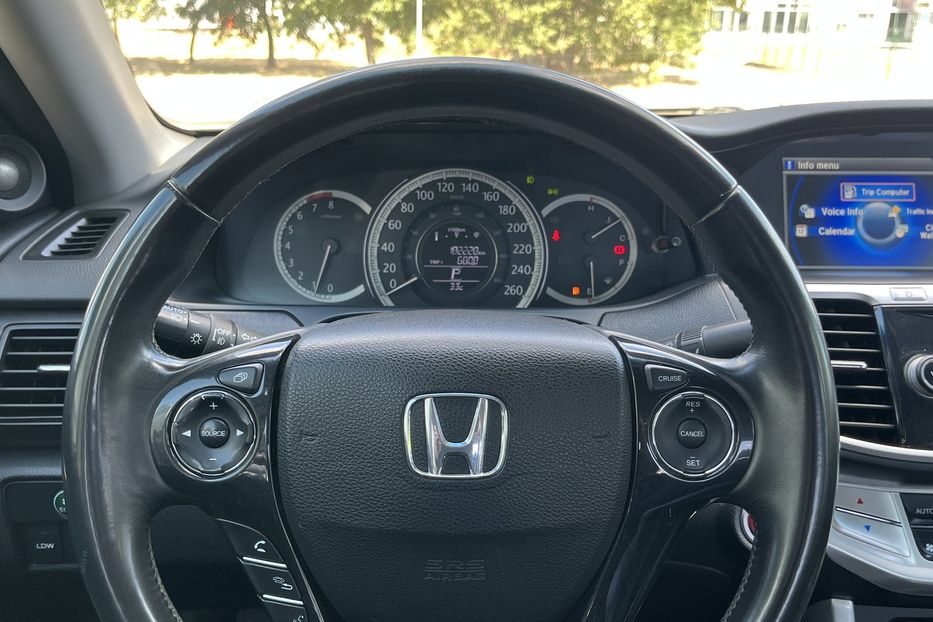 Продам Honda Accord Touring 2014 года в Николаеве