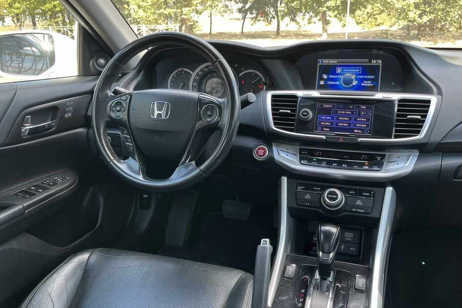 Продам Honda Accord Touring 2014 года в Николаеве