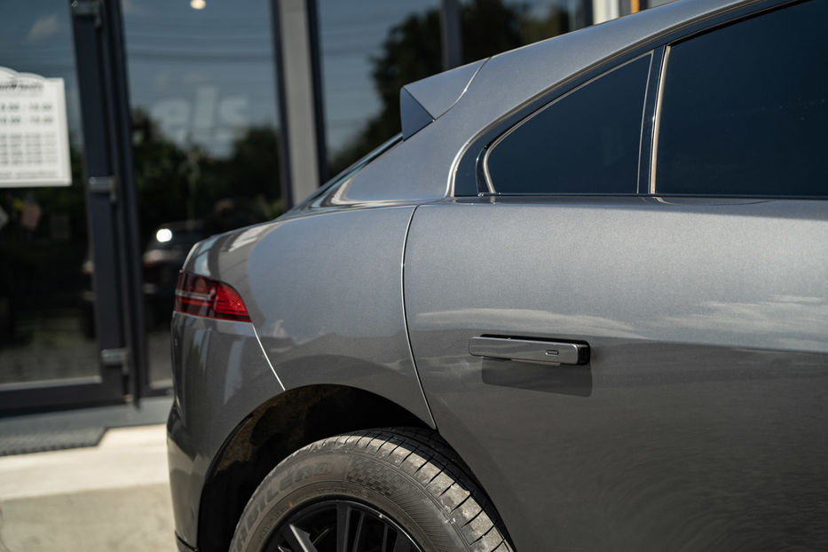 Продам Jaguar E-Pace HSE 2018 года в Черновцах