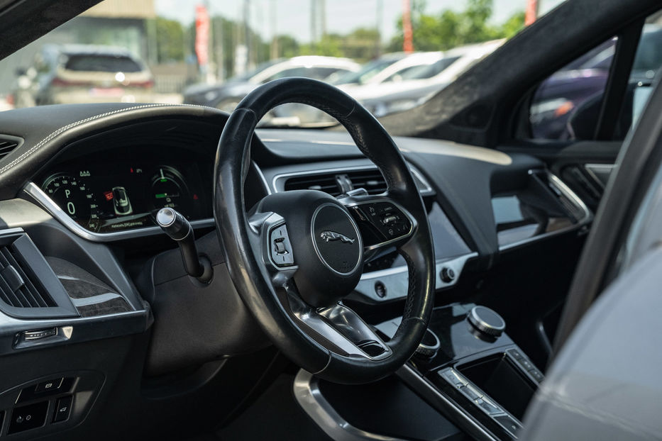 Продам Jaguar E-Pace HSE 2018 года в Черновцах