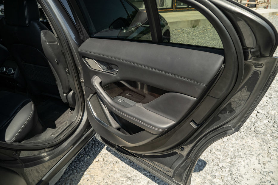 Продам Jaguar E-Pace HSE 2018 года в Черновцах
