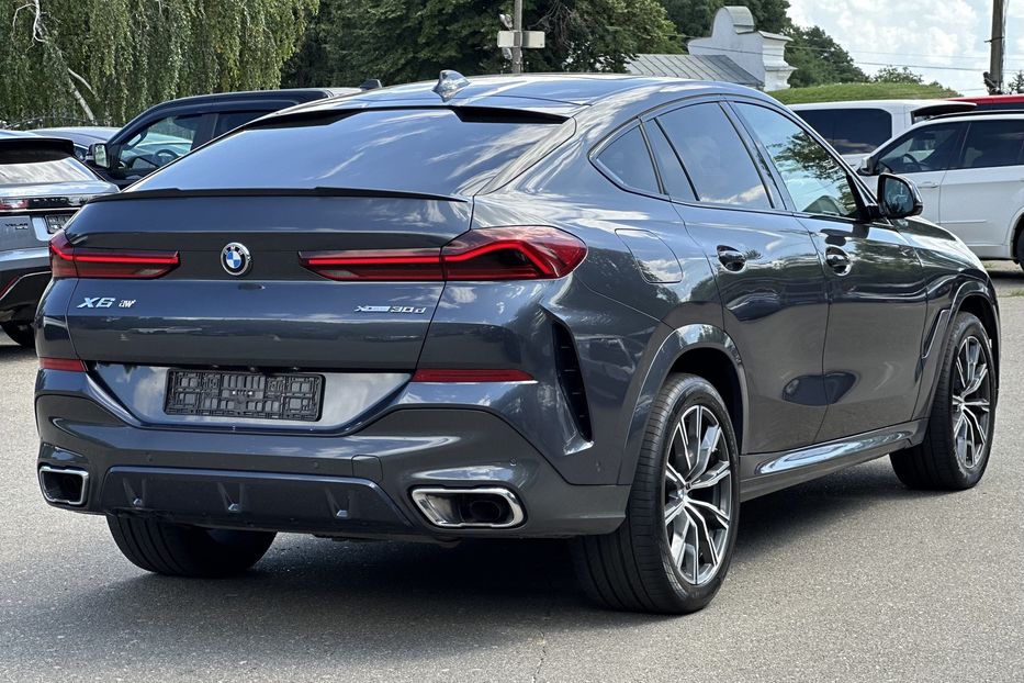 Продам BMW X6 M 30d 2019 года в Киеве