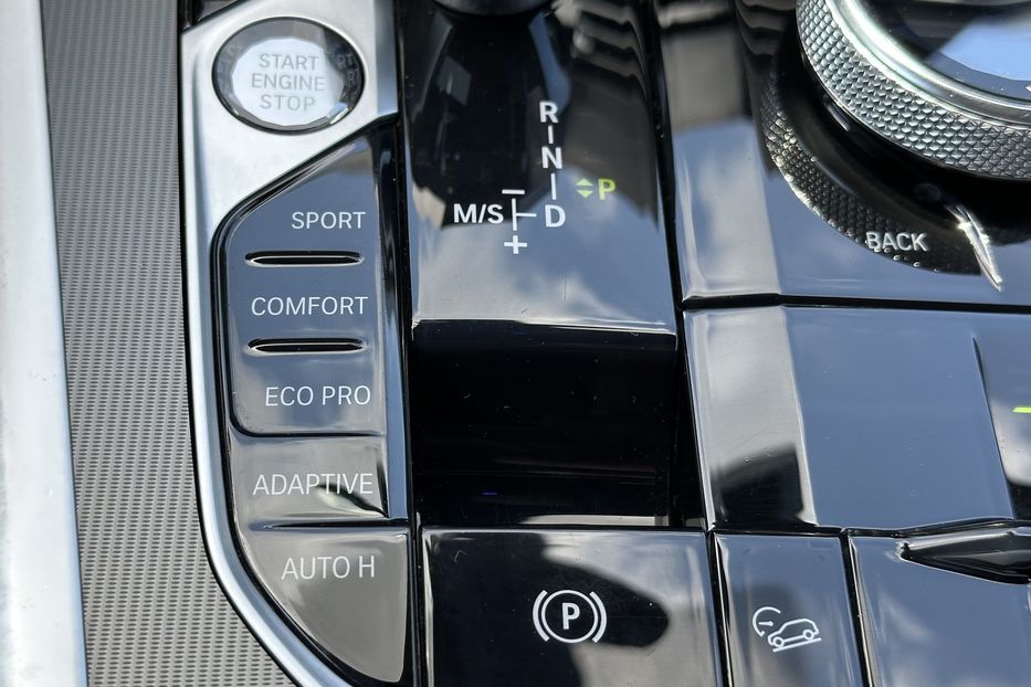 Продам BMW X6 M 30d 2019 года в Киеве