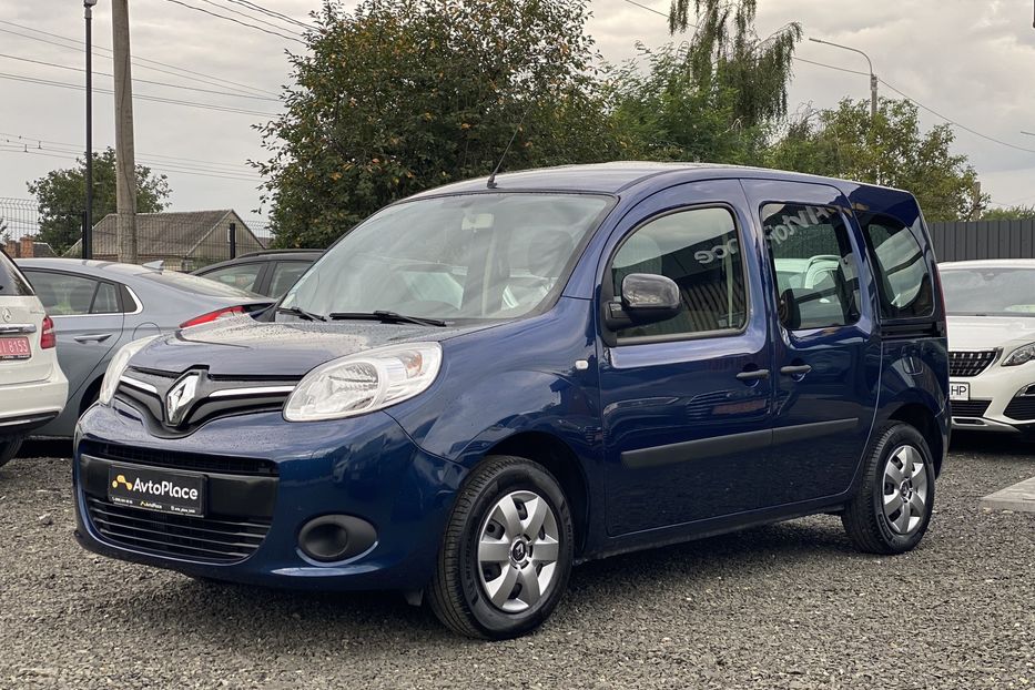 Продам Renault Kangoo пасс. 5 місць 2018 года в Луцке