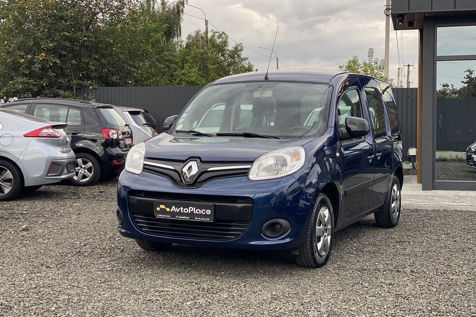 Продам Renault Kangoo пасс. 5 місць 2018 года в Луцке