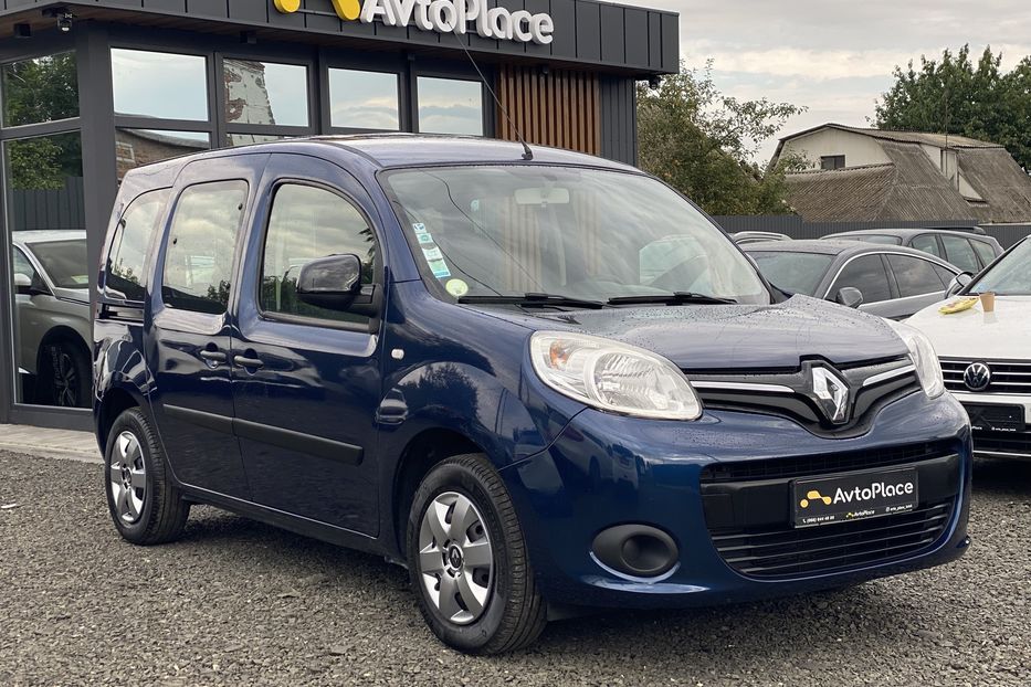 Продам Renault Kangoo пасс. 5 місць 2018 года в Луцке