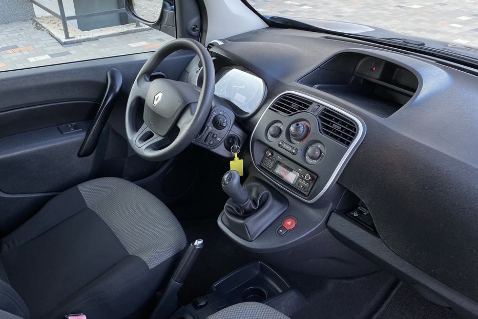 Продам Renault Kangoo пасс. 5 місць 2018 года в Луцке