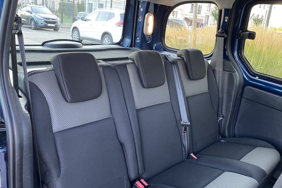 Продам Renault Kangoo пасс. 5 місць 2018 года в Луцке