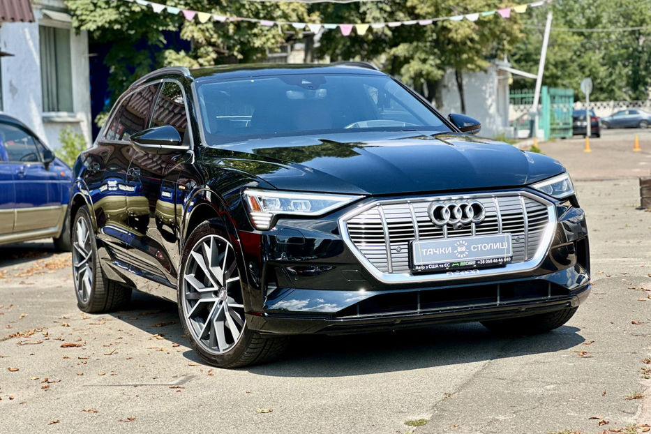 Продам Audi E-Tron 2019 года в Киеве