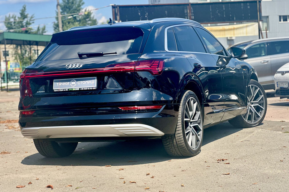 Продам Audi E-Tron 2019 года в Киеве