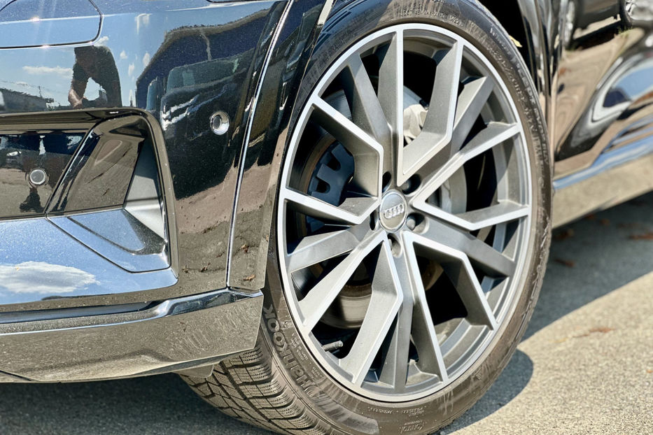 Продам Audi E-Tron 2019 года в Киеве