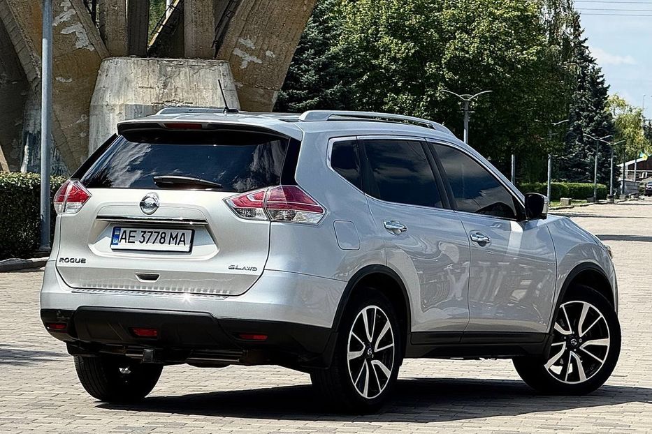 Продам Nissan Rogue 2015 года в Днепре