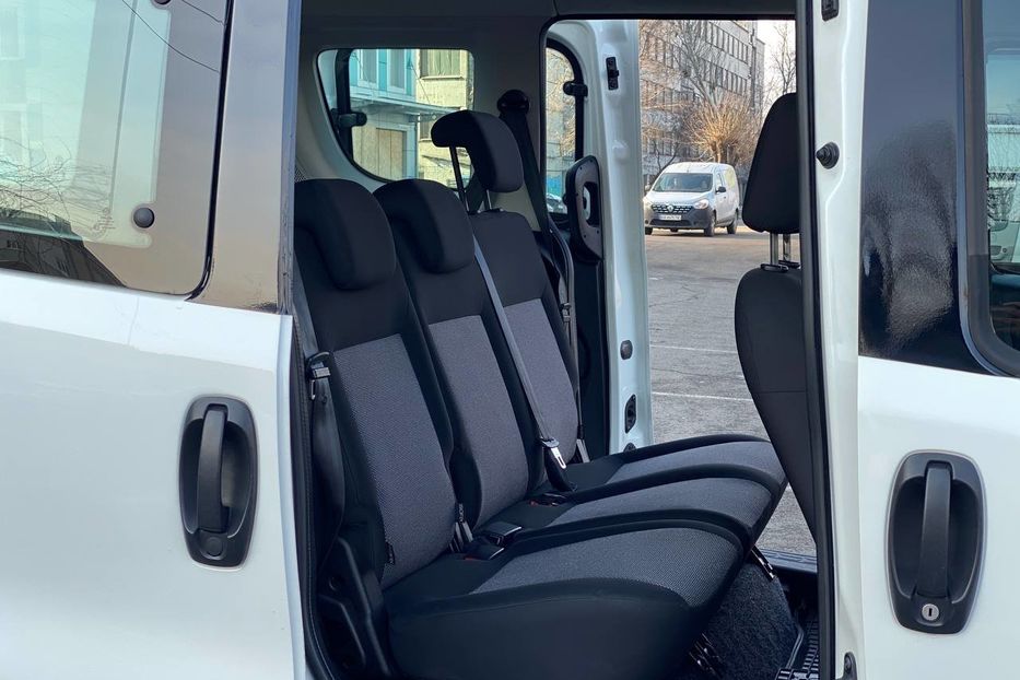 Продам Fiat Doblo пасс. 2017 года в Днепре