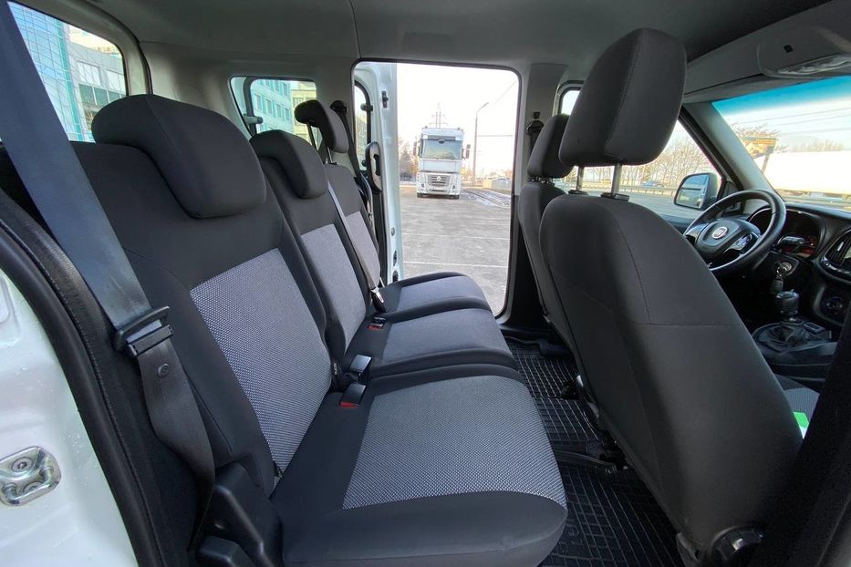 Продам Fiat Doblo пасс. 2017 года в Днепре