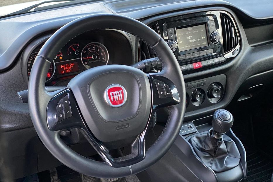 Продам Fiat Doblo пасс. 2017 года в Днепре