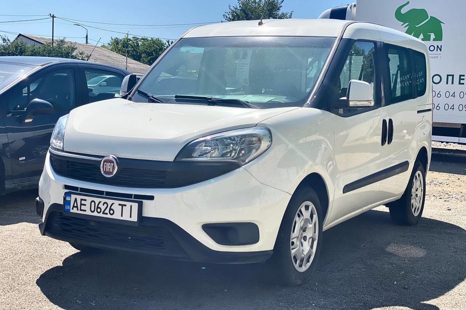 Продам Fiat Doblo пасс. 2017 года в Днепре