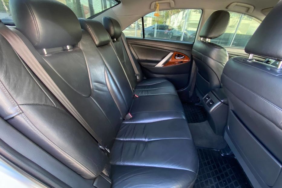 Продам Toyota Camry 2007 года в Днепре