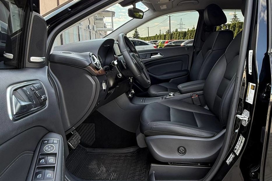 Продам Mercedes-Benz B-Class 2014 года в Днепре