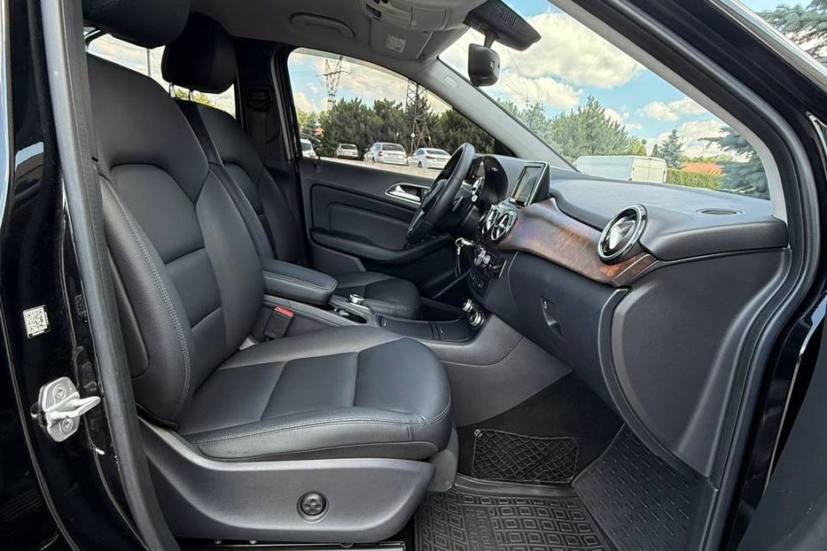Продам Mercedes-Benz B-Class 2014 года в Днепре