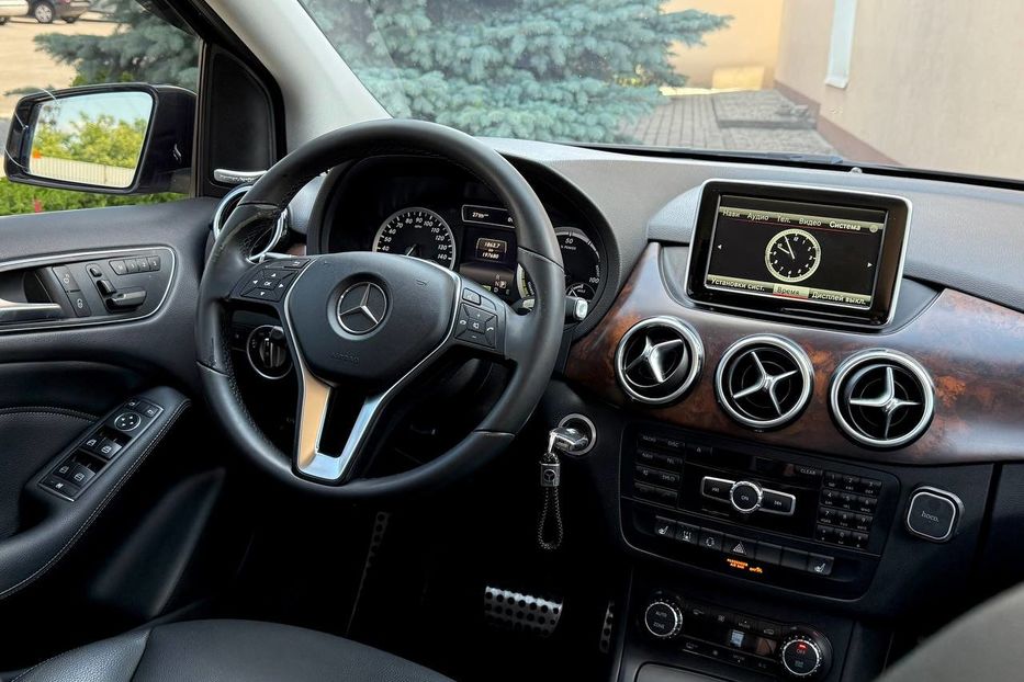Продам Mercedes-Benz B-Class 2014 года в Днепре
