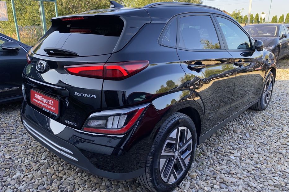 Продам Hyundai Kona 64кВтСліпізониПдгрівсиднькерма 2022 года в Львове